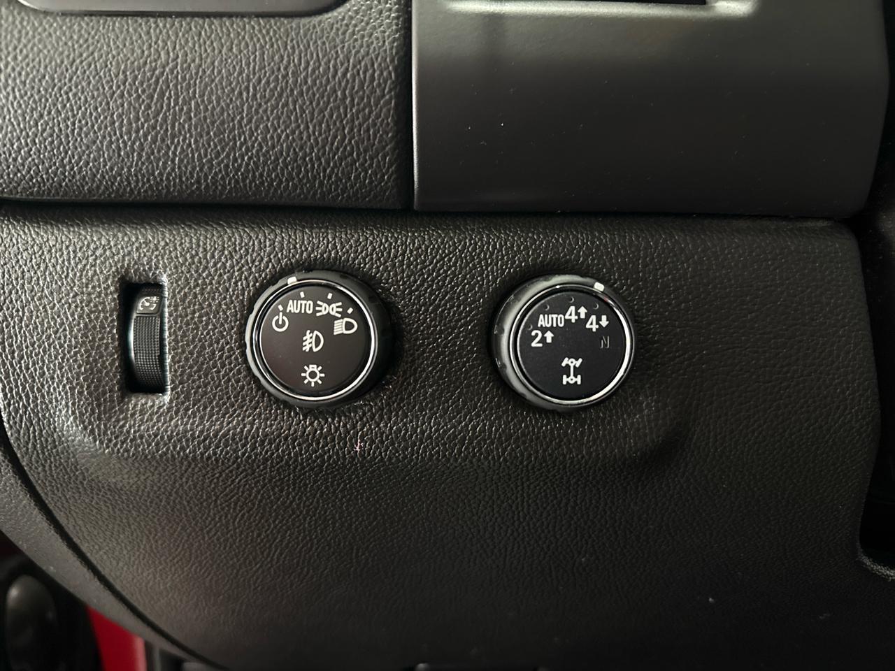 Chevrolet Colorado LT Crew Cab 4WD Short Box 2017