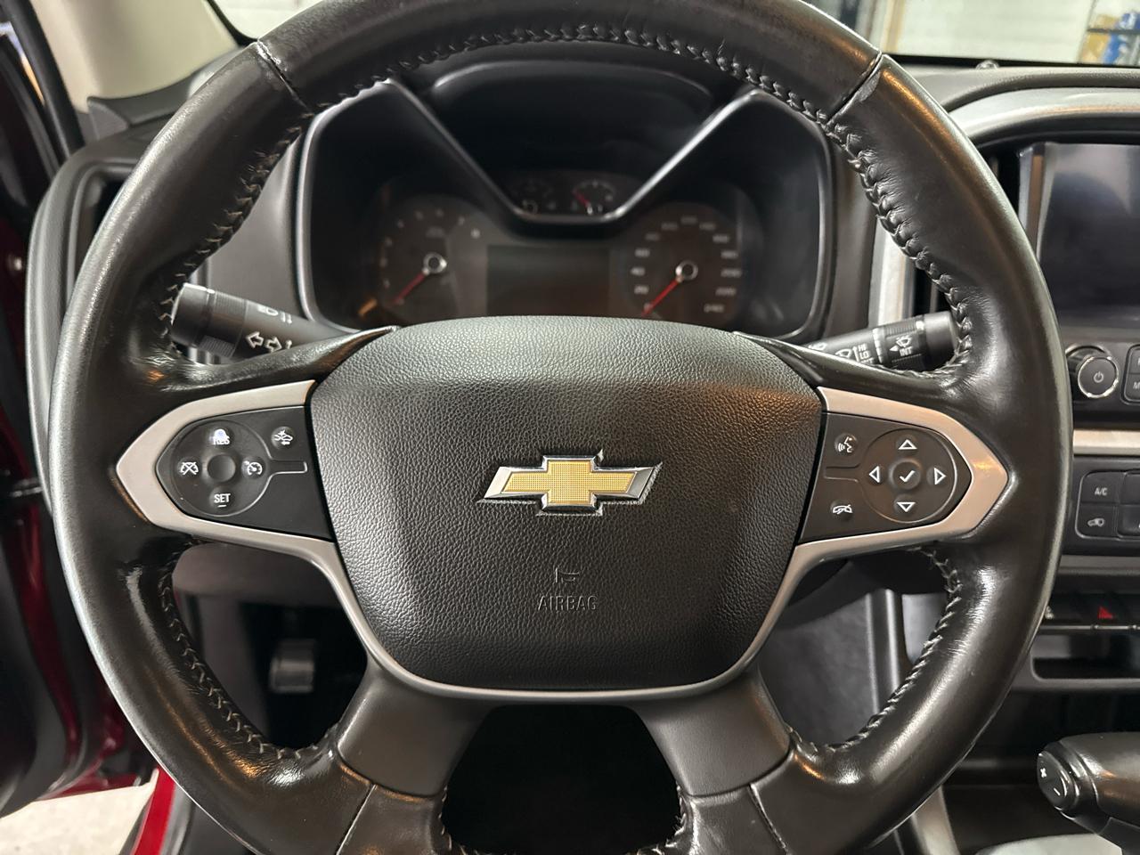 Chevrolet Colorado LT Crew Cab 4WD Short Box 2017