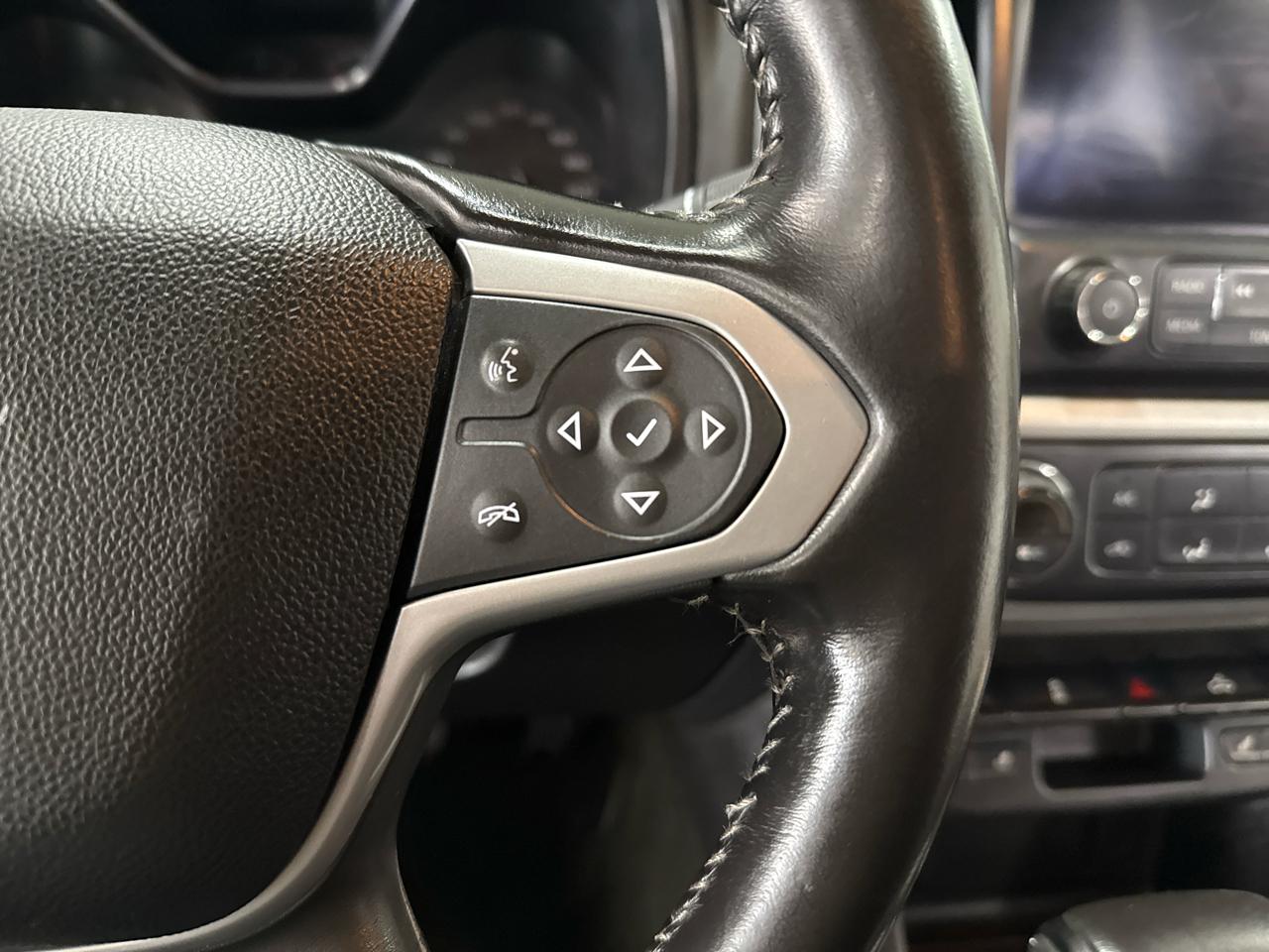 Chevrolet Colorado LT Crew Cab 4WD Short Box 2017