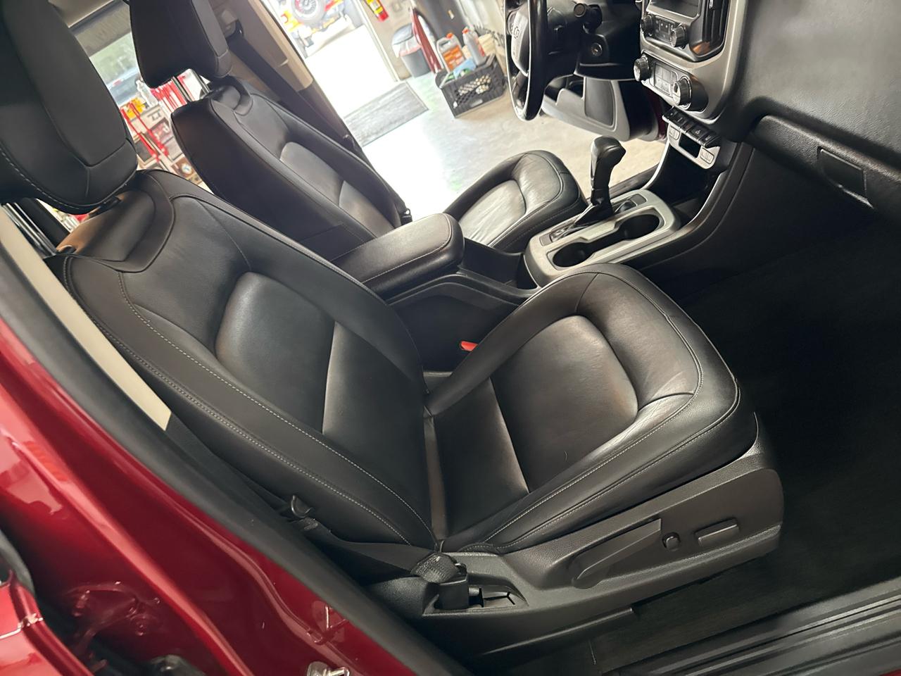 Chevrolet Colorado LT Crew Cab 4WD Short Box 2017