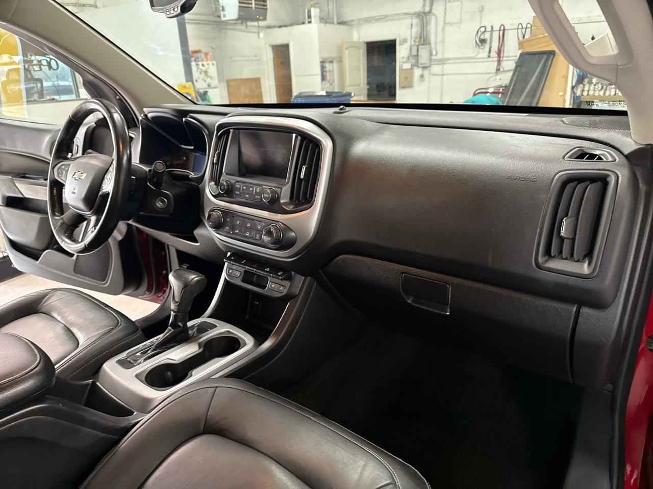 Chevrolet Colorado LT Crew Cab 4WD Short Box 2017