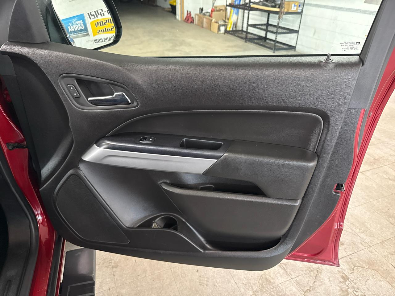 Chevrolet Colorado LT Crew Cab 4WD Short Box 2017