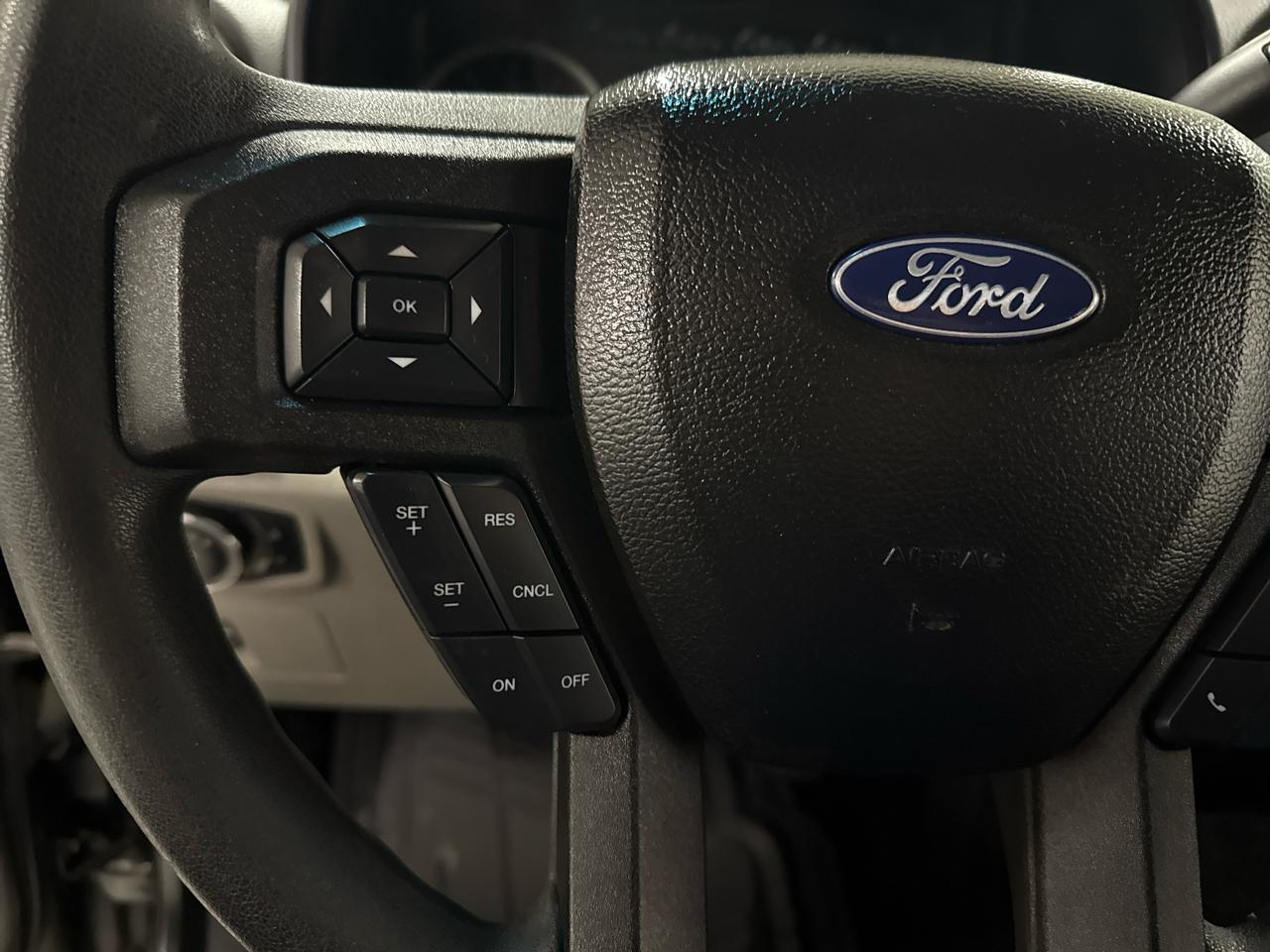 Ford F-150 XLT SuperCrew 4WD 2018