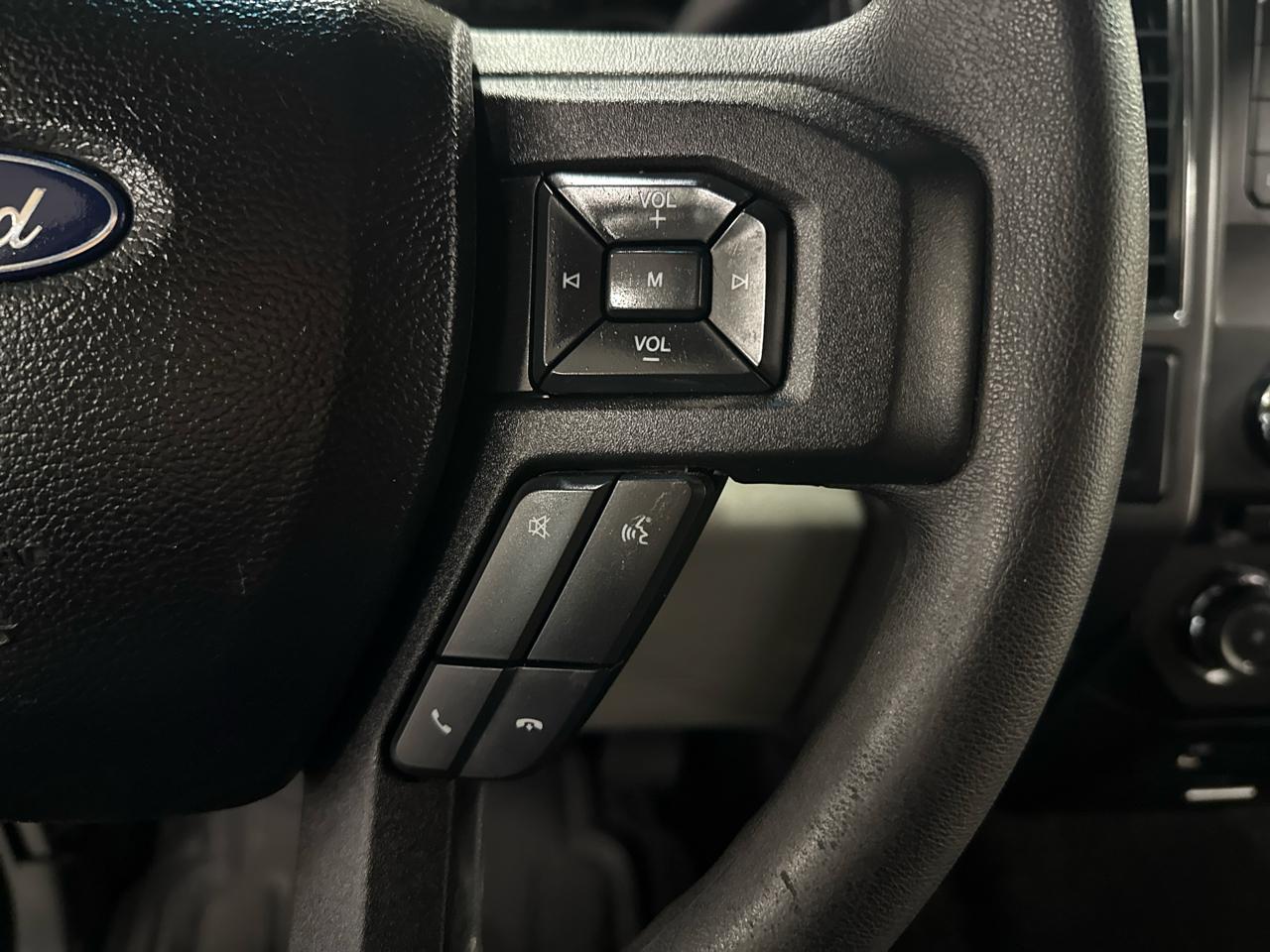 Ford F-150 XLT SuperCrew 4WD 2018