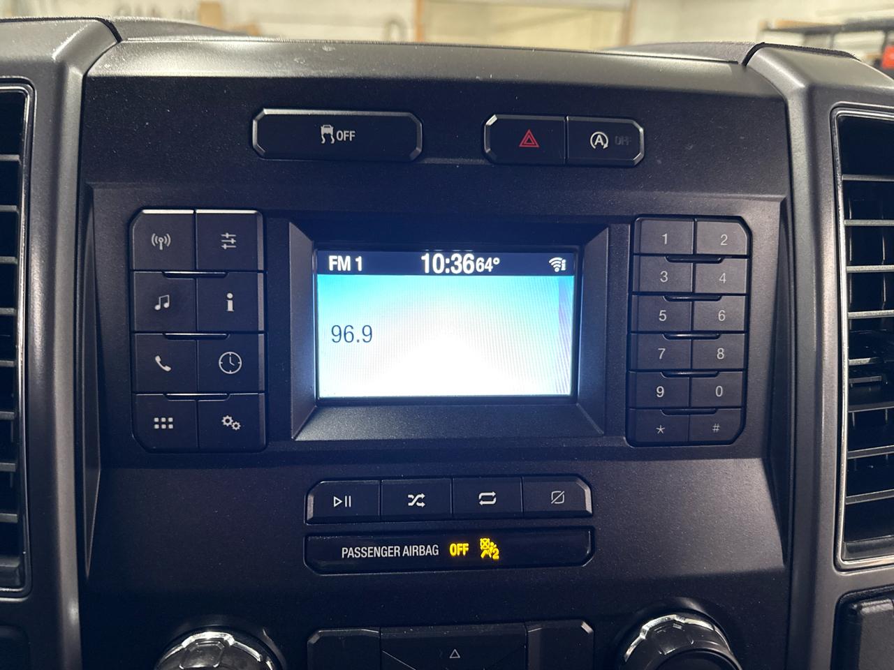 Ford F-150 XLT SuperCrew 4WD 2018