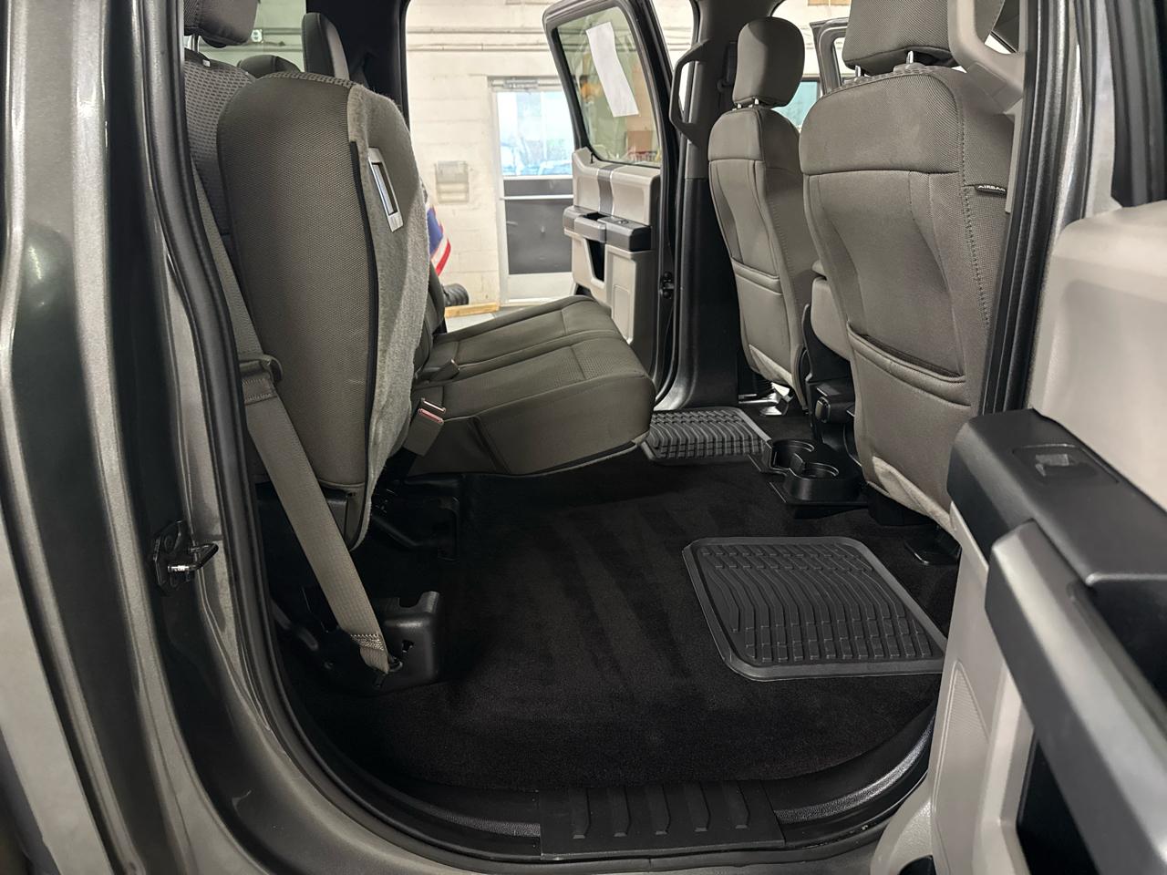 Ford F-150 XLT SuperCrew 4WD 2018