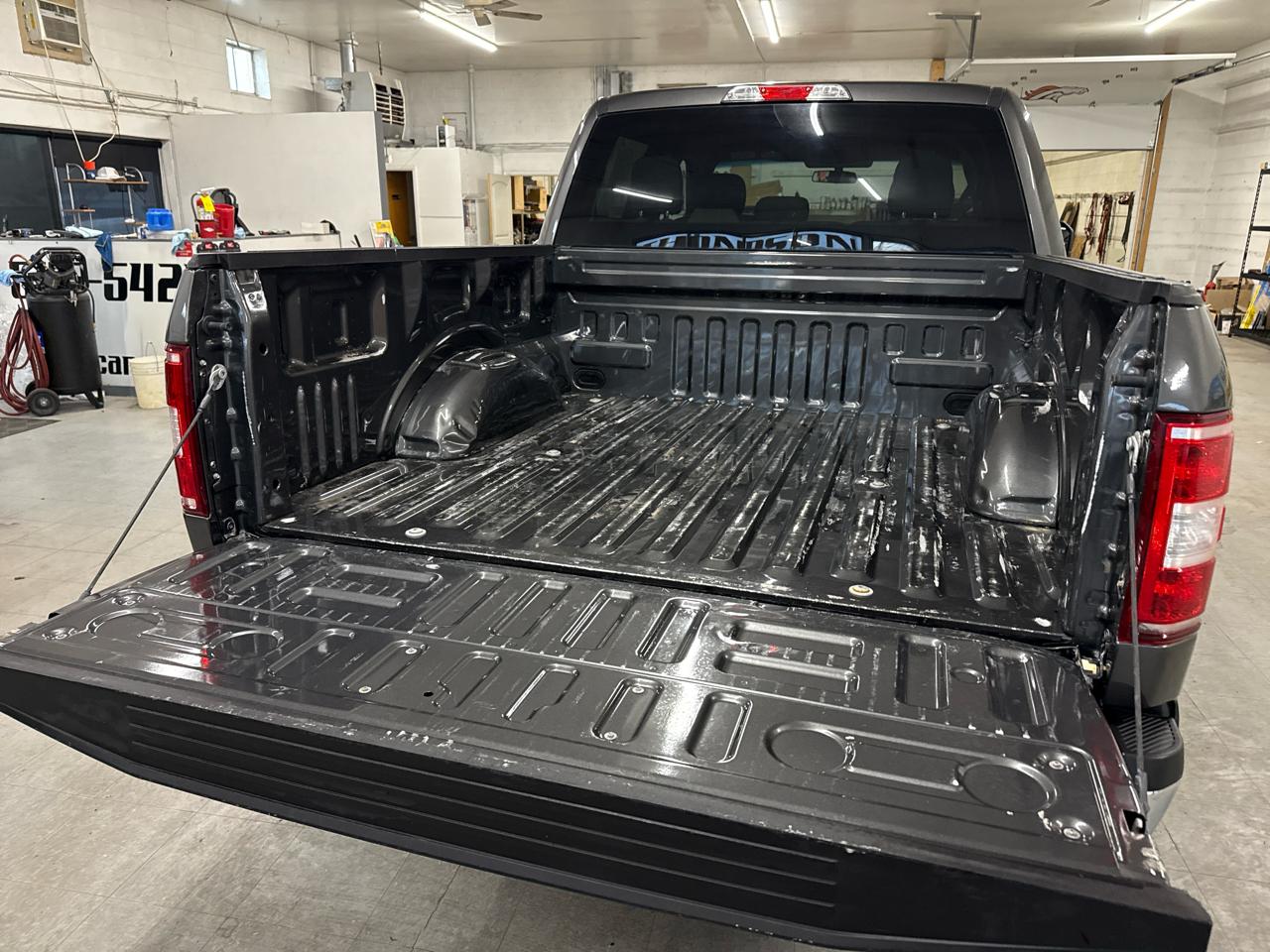 Ford F-150 XLT SuperCrew 4WD 2018