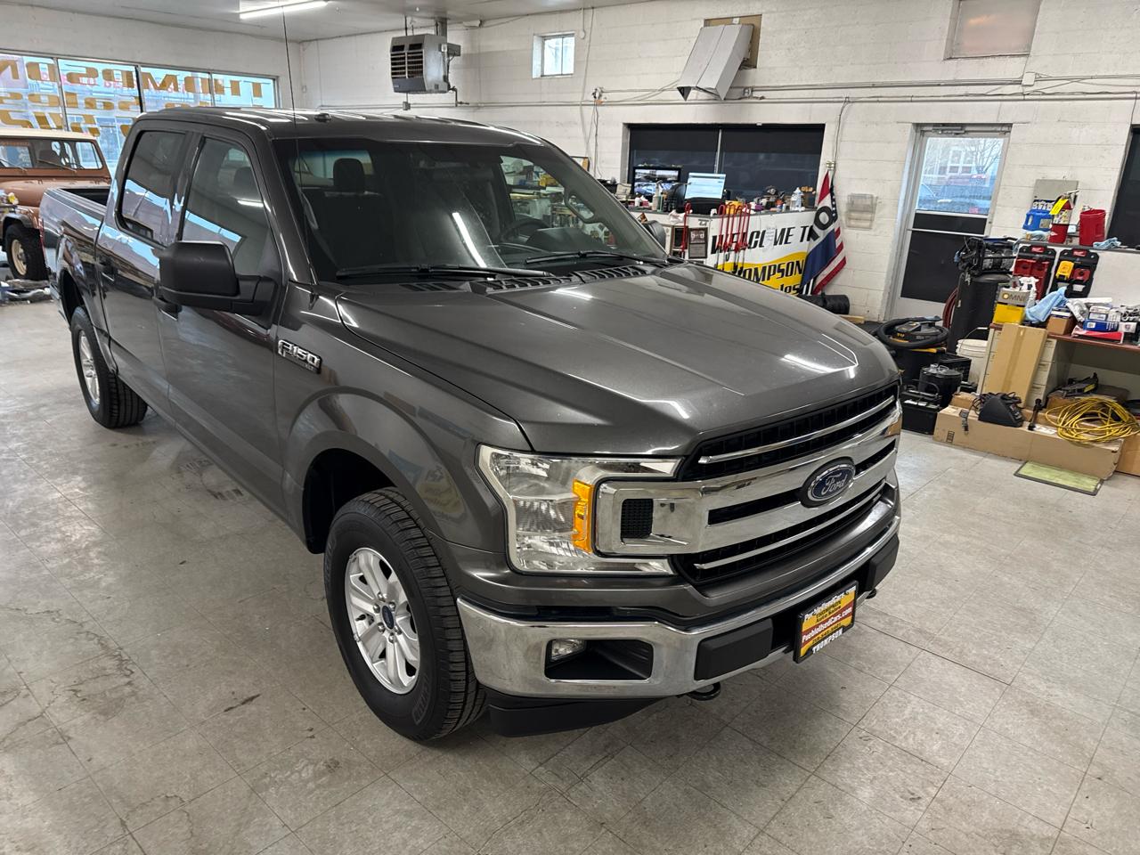 Ford F-150 XLT SuperCrew 4WD 2018