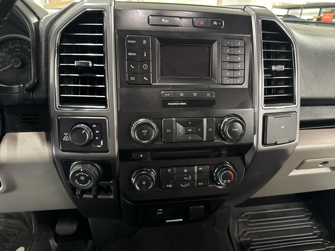 Ford F-150 XLT SuperCab 4WD 2018