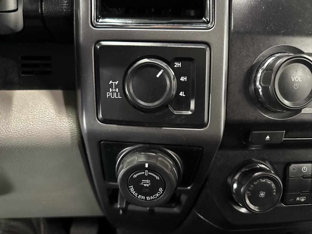 Ford F-150 XLT SuperCab 4WD 2018