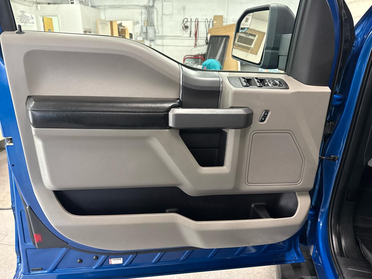 Ford F-150 XLT SuperCab 4WD 2018