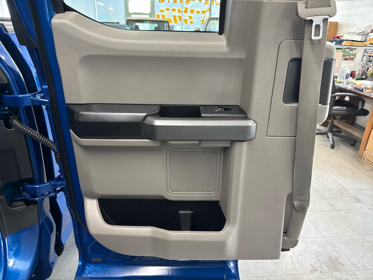 Ford F-150 XLT SuperCab 4WD 2018