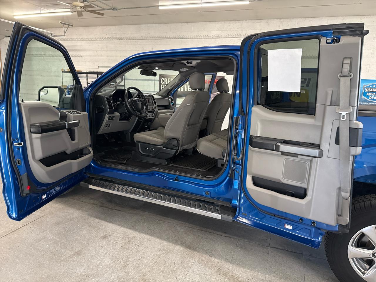 Ford F-150 XLT SuperCab 4WD 2018