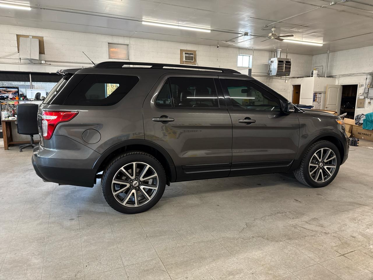 Ford Explorer XLT 4WD 2015