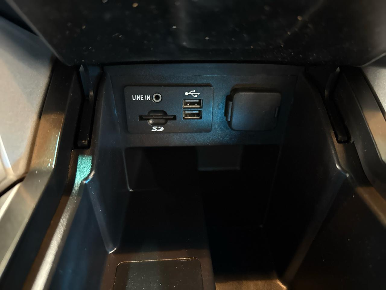 Ford Explorer XLT 4WD 2015