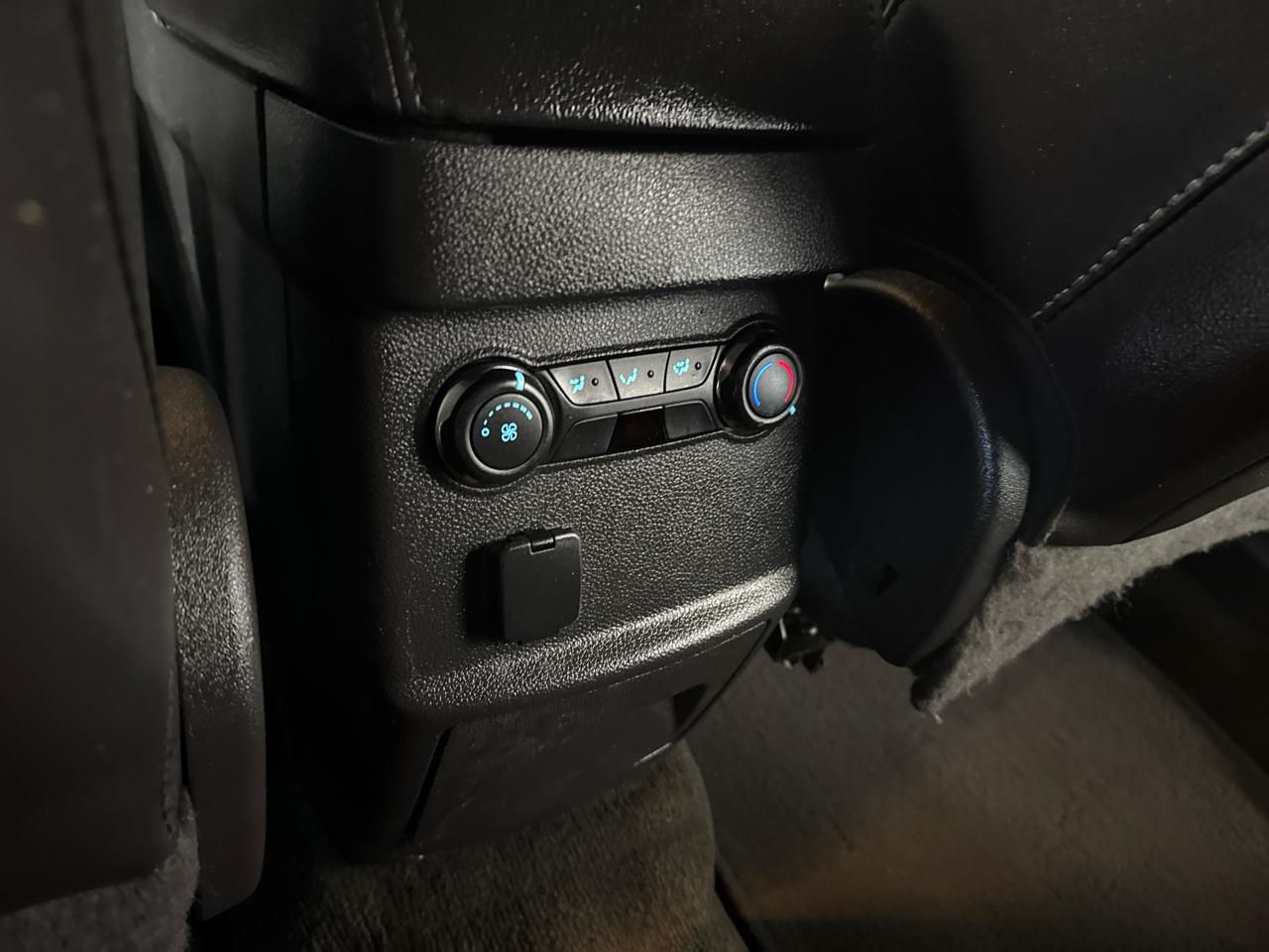 Ford Explorer XLT 4WD 2015