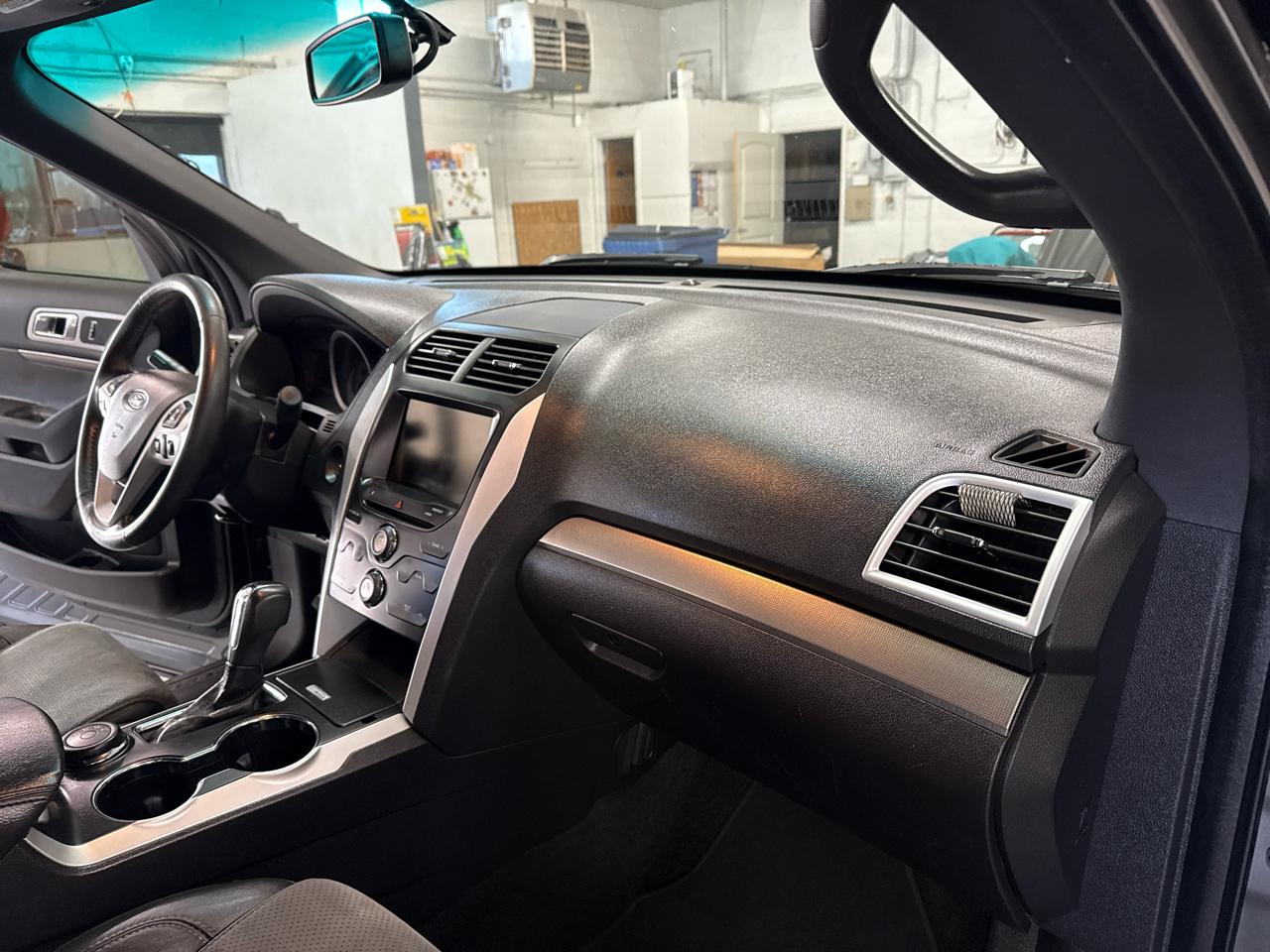 Ford Explorer XLT 4WD 2015