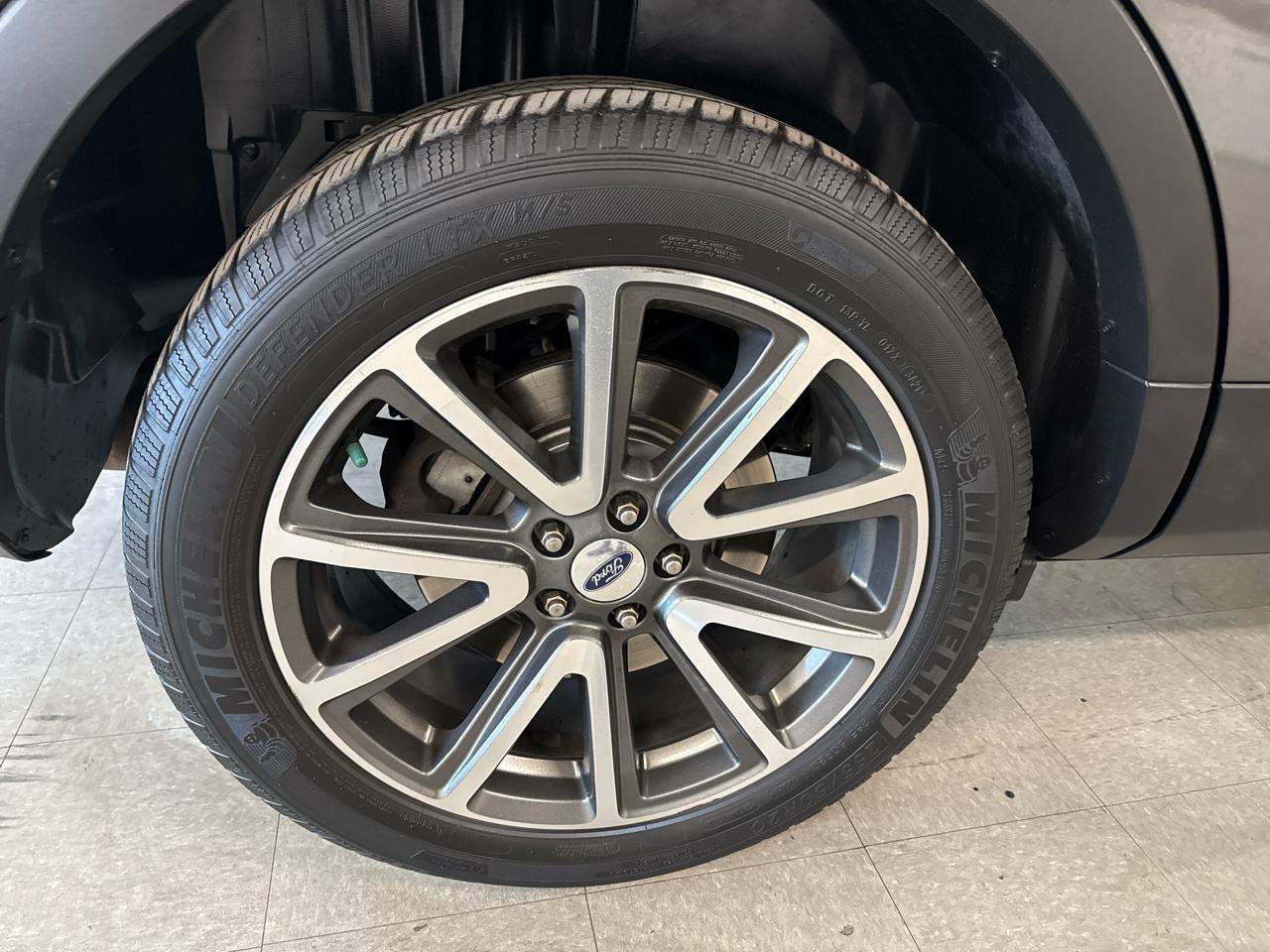 Ford Explorer XLT 4WD 2015