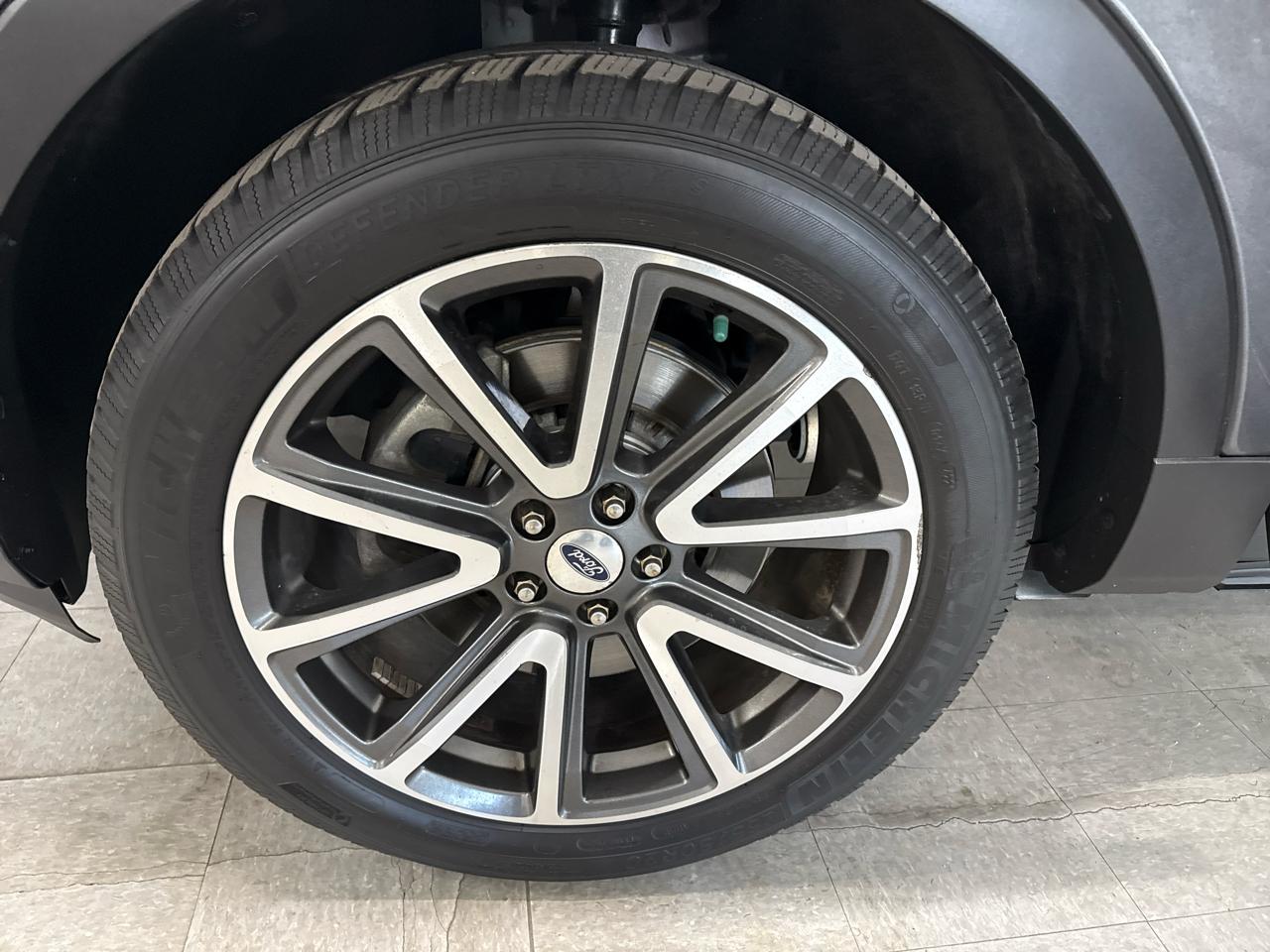 Ford Explorer XLT 4WD 2015