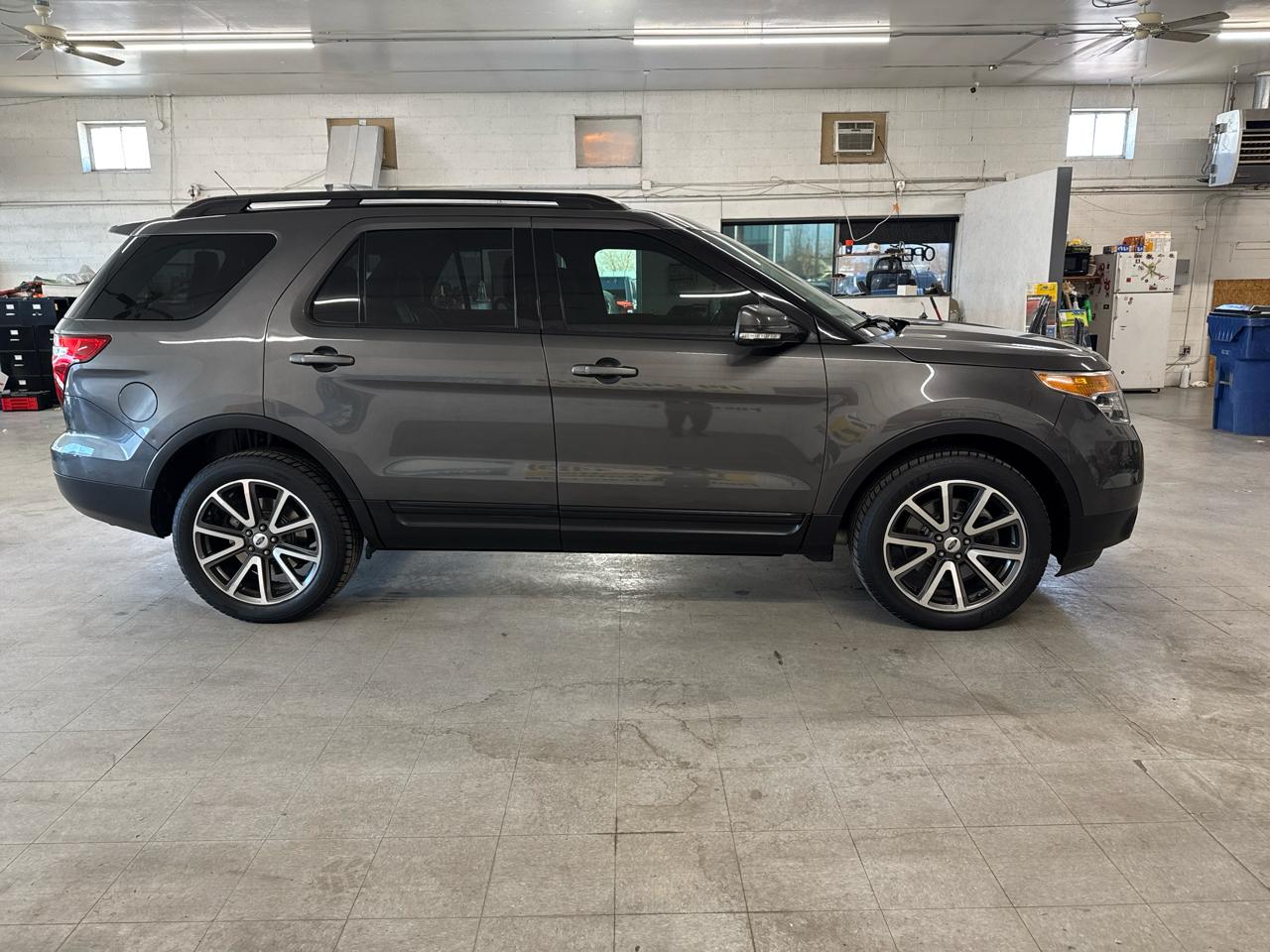 Ford Explorer XLT 4WD 2015