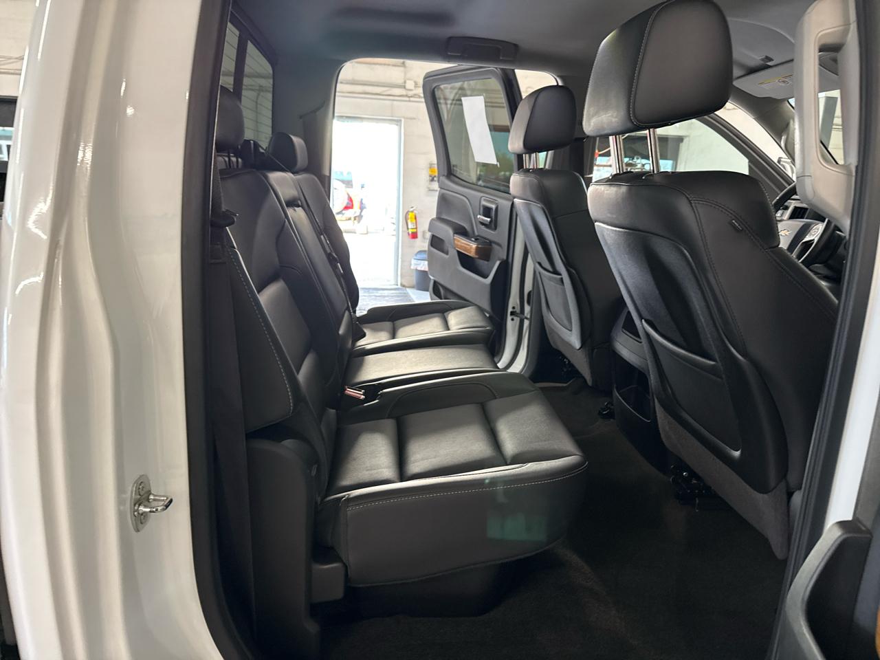 Chevrolet Silverado 2500HD LTZ Crew Cab Long Box 4WD 2015