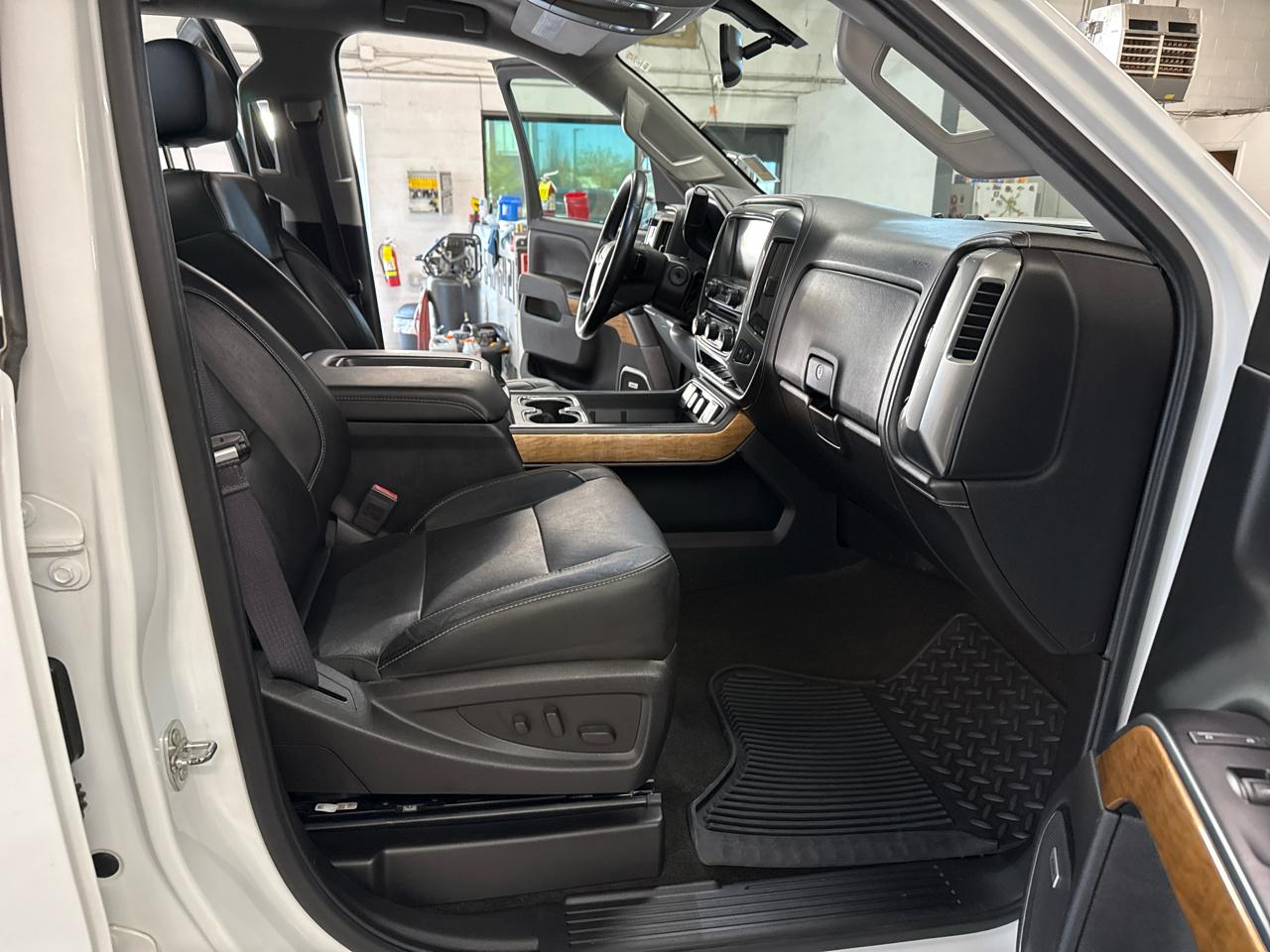 Chevrolet Silverado 2500HD LTZ Crew Cab Long Box 4WD 2015