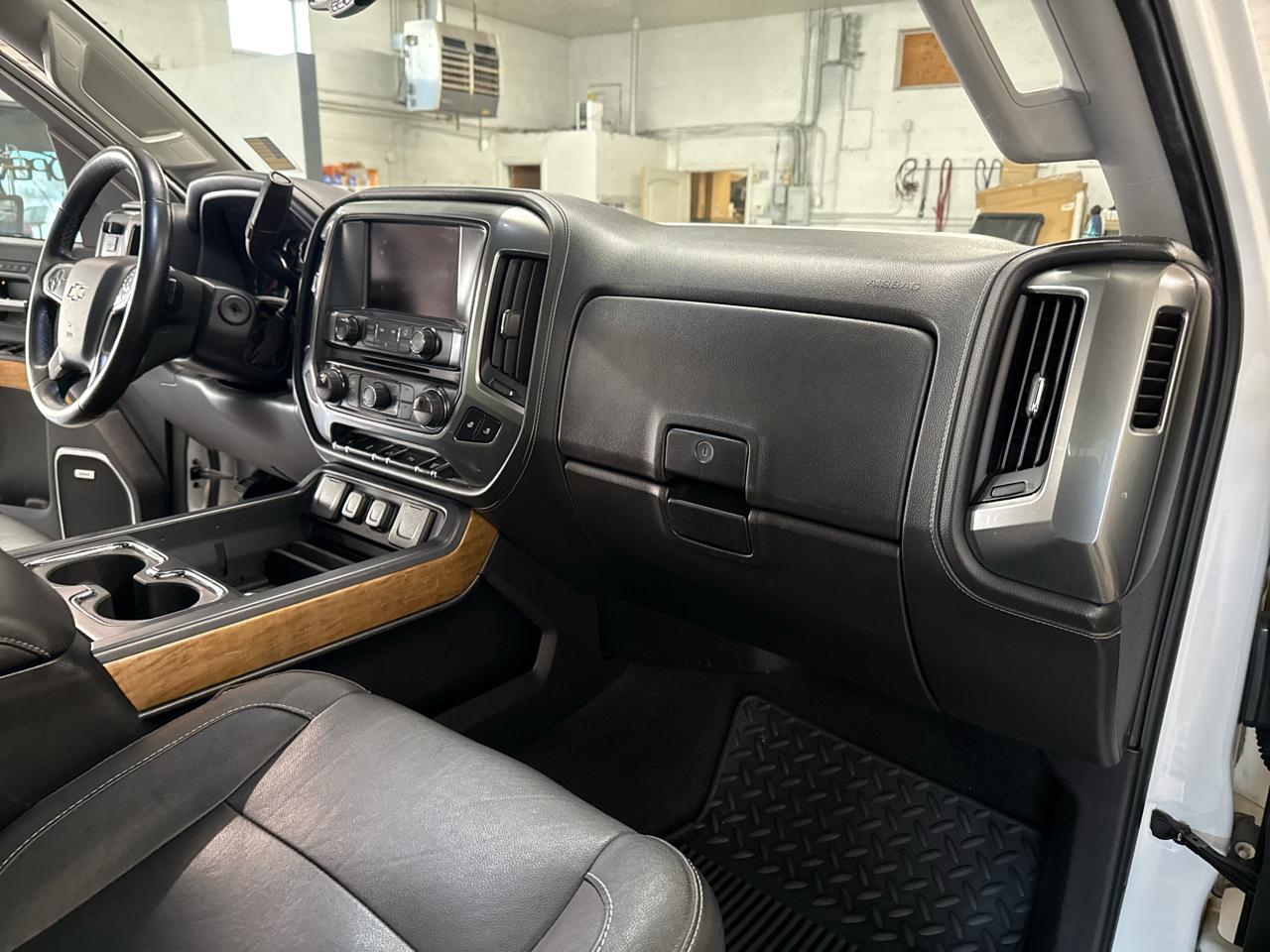 Chevrolet Silverado 2500HD LTZ Crew Cab Long Box 4WD 2015