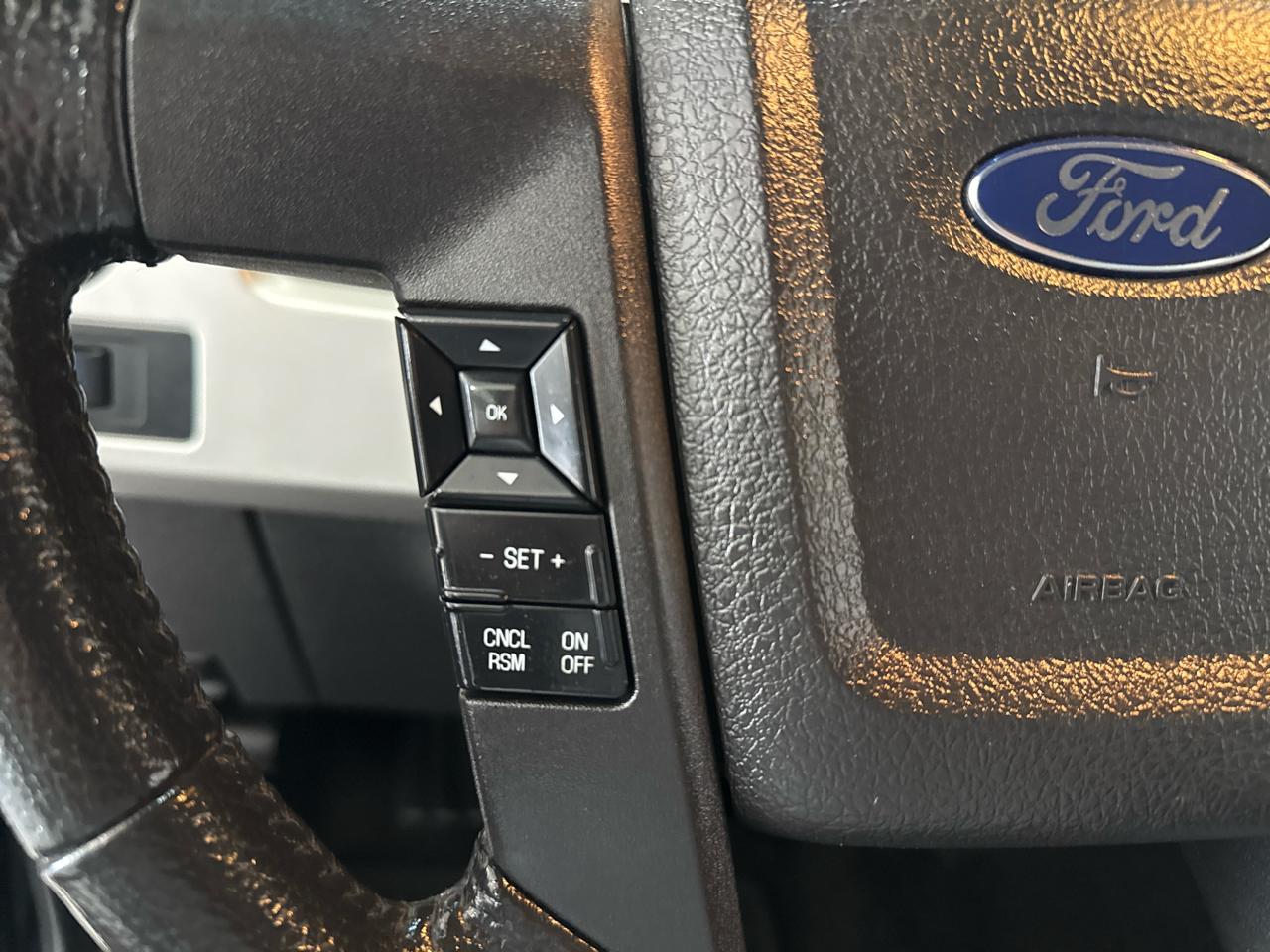 Ford F-150 Lariat SuperCrew 4WD 2013