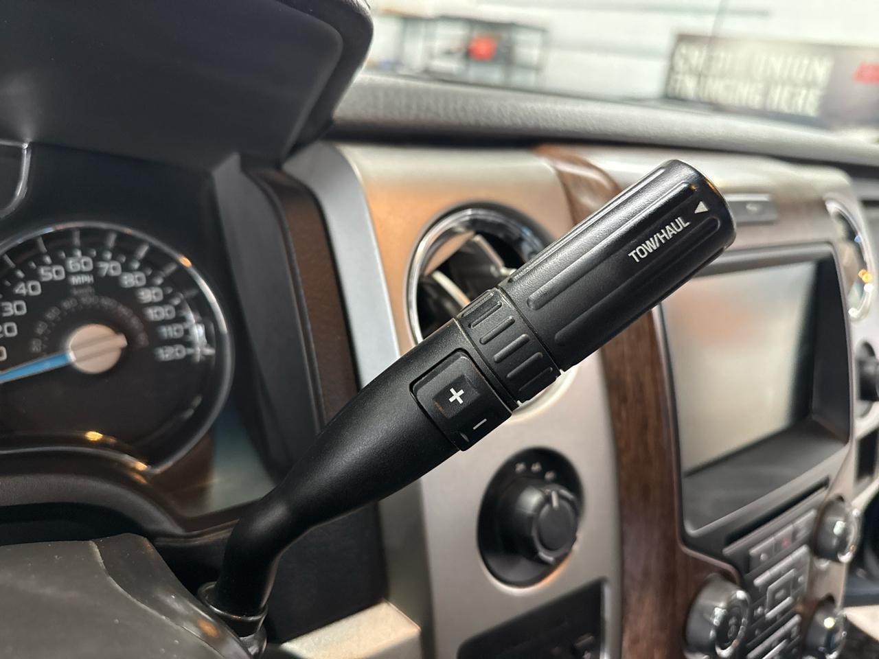 Ford F-150 Lariat SuperCrew 4WD 2013