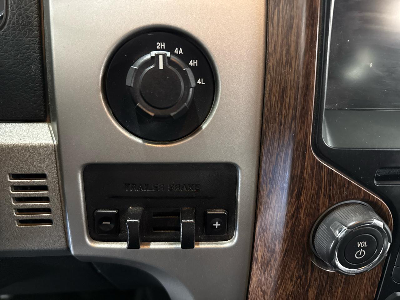 Ford F-150 Lariat SuperCrew 4WD 2013