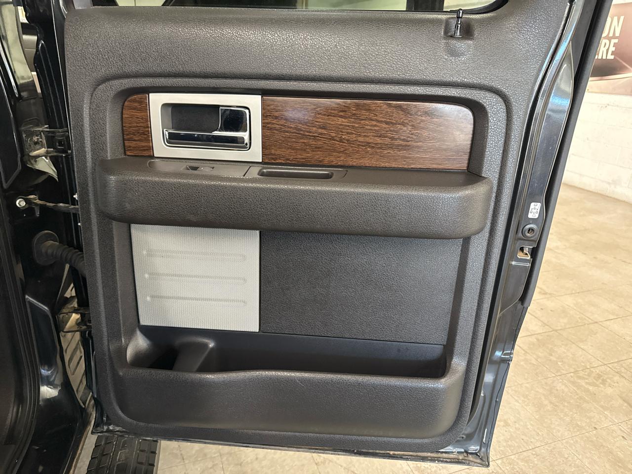 Ford F-150 Lariat SuperCrew 4WD 2013