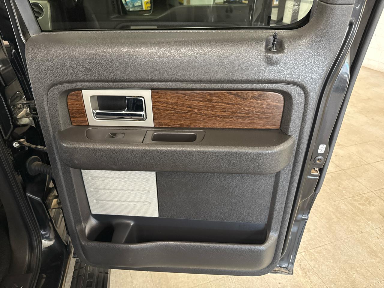 Ford F-150 Lariat SuperCrew 4WD 2013