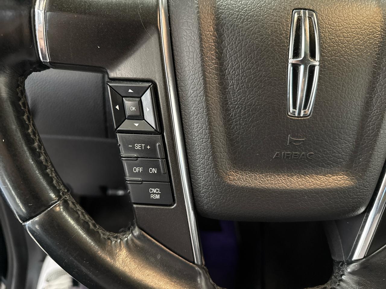 Lincoln Navigator 4WD 2015