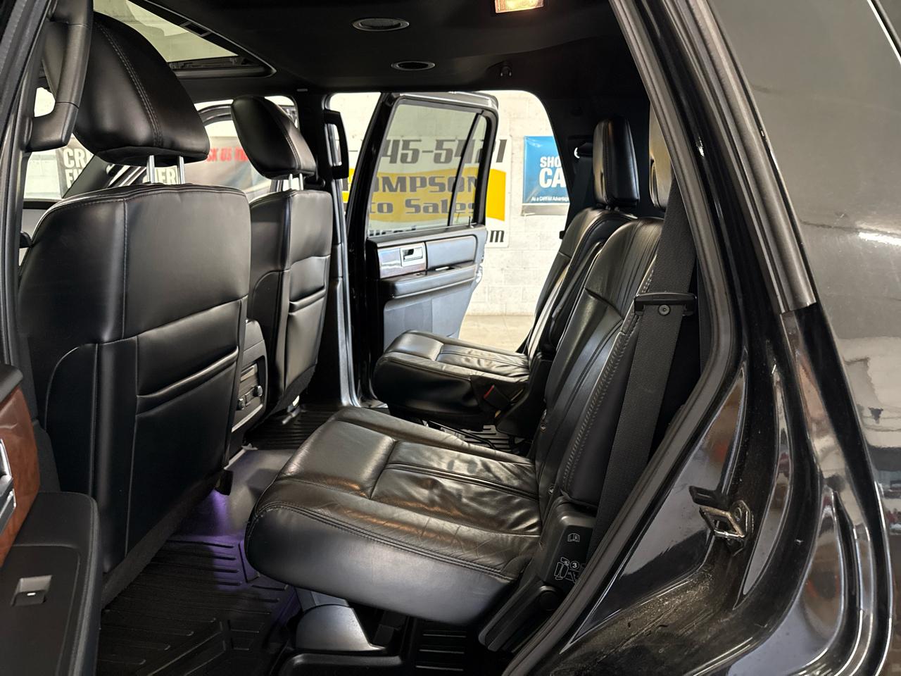 Lincoln Navigator 4WD 2015