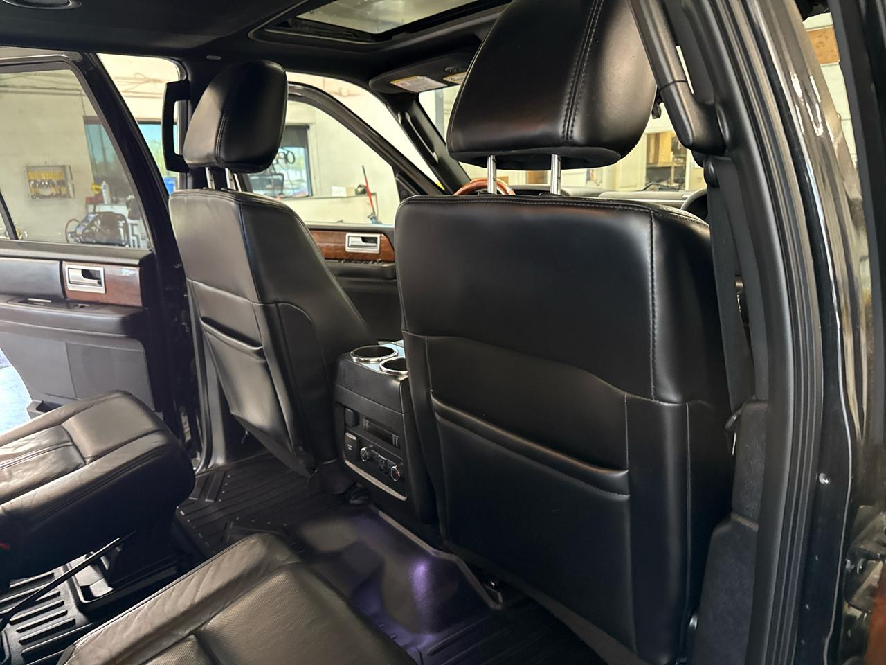 Lincoln Navigator 4WD 2015