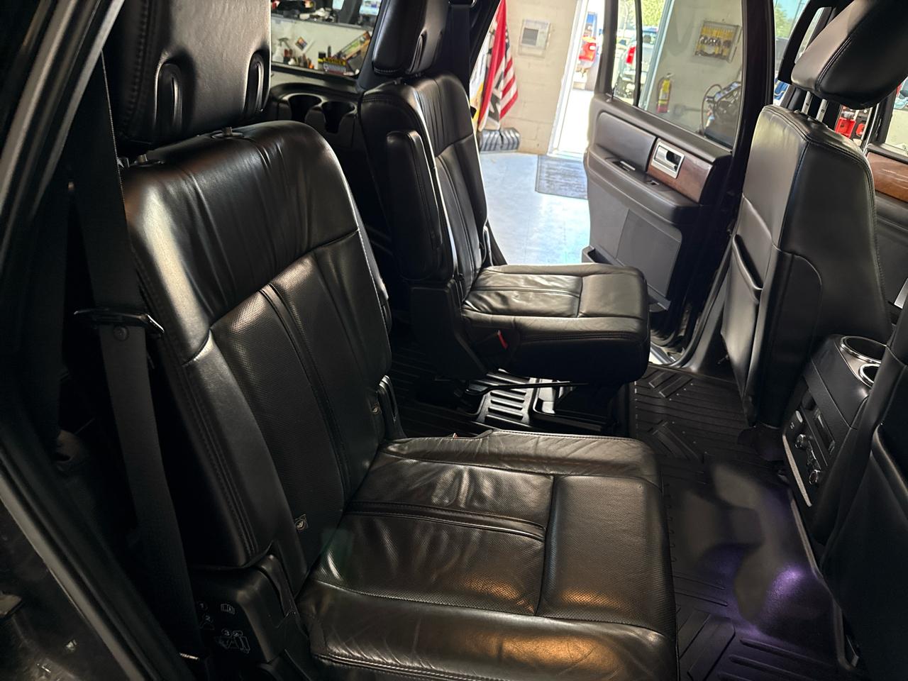 Lincoln Navigator 4WD 2015