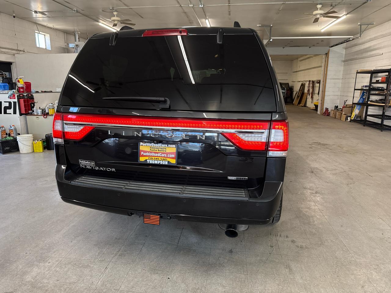 Lincoln Navigator 4WD 2015