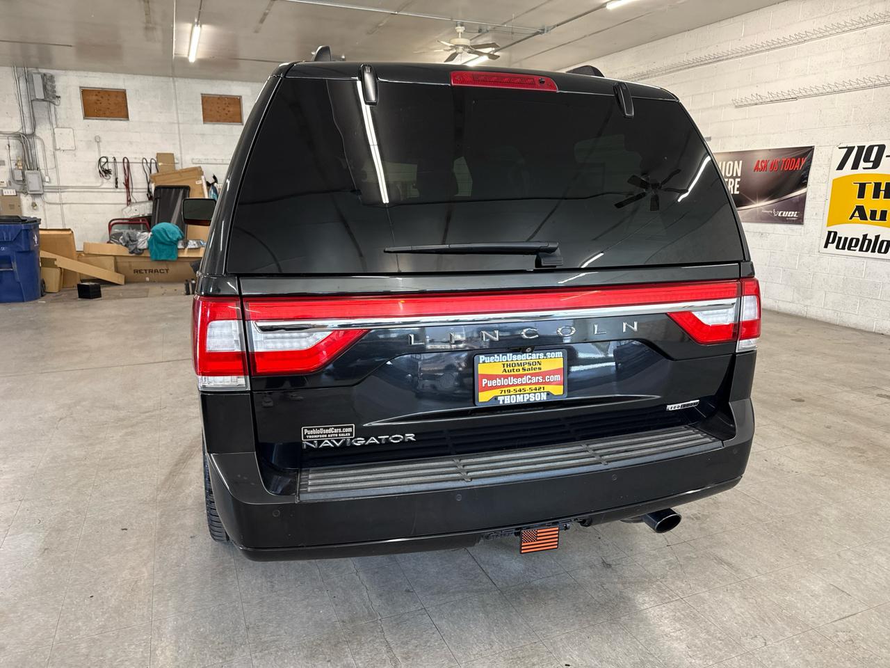 Lincoln Navigator 4WD 2015