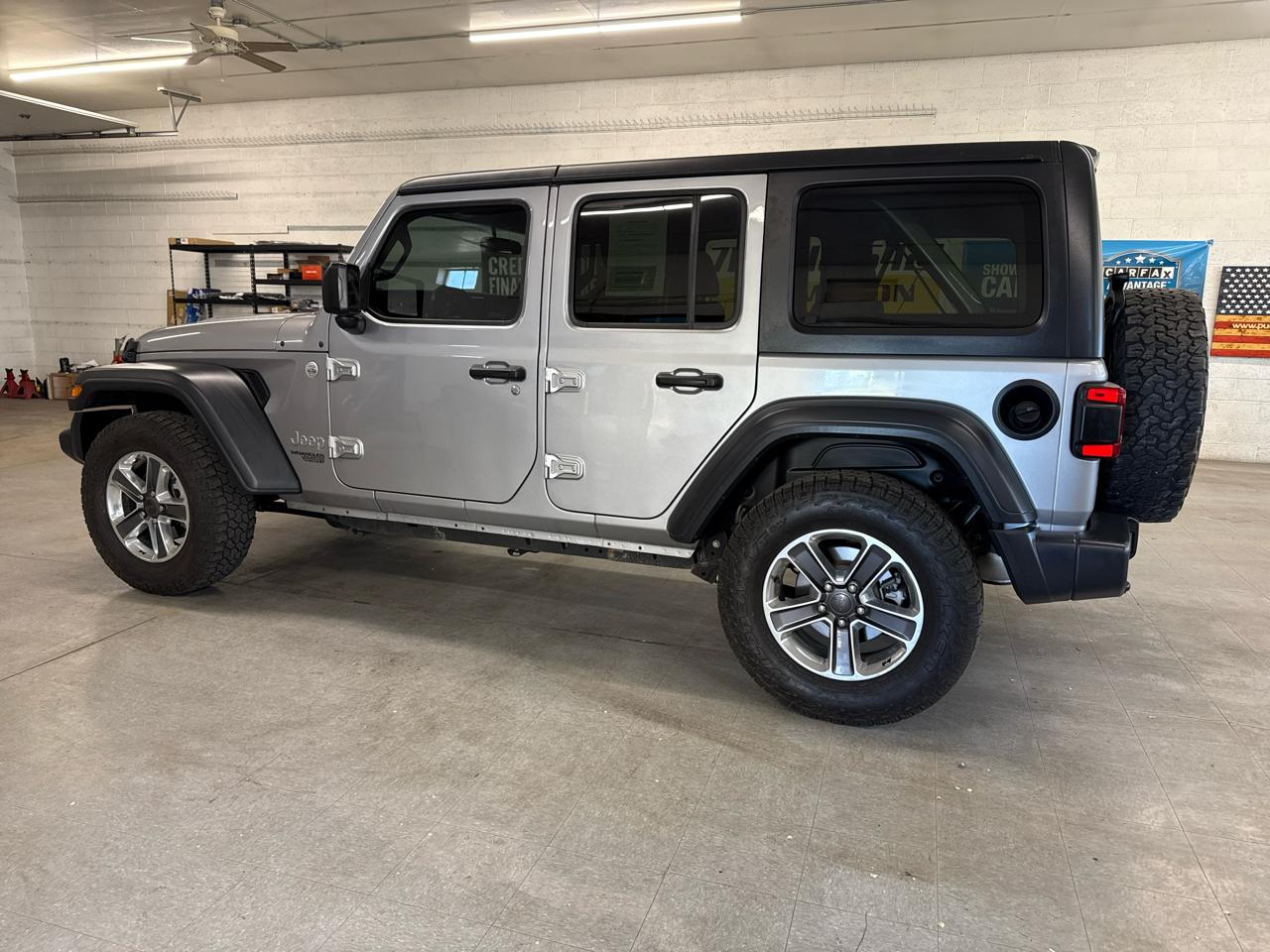 Jeep Wrangler Unlimited Sport 2018