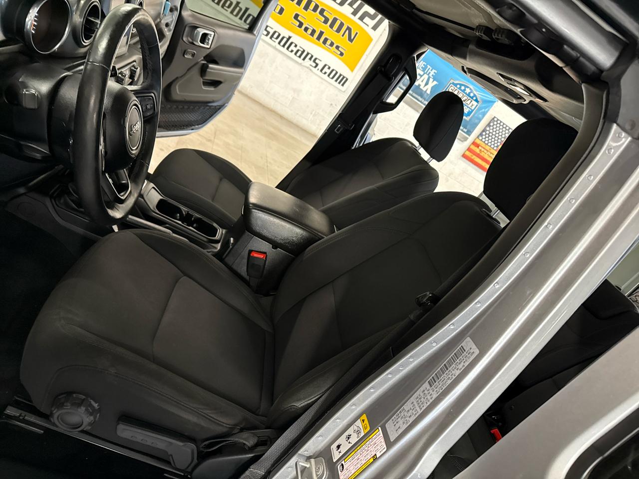 Jeep Wrangler Unlimited Sport 2018