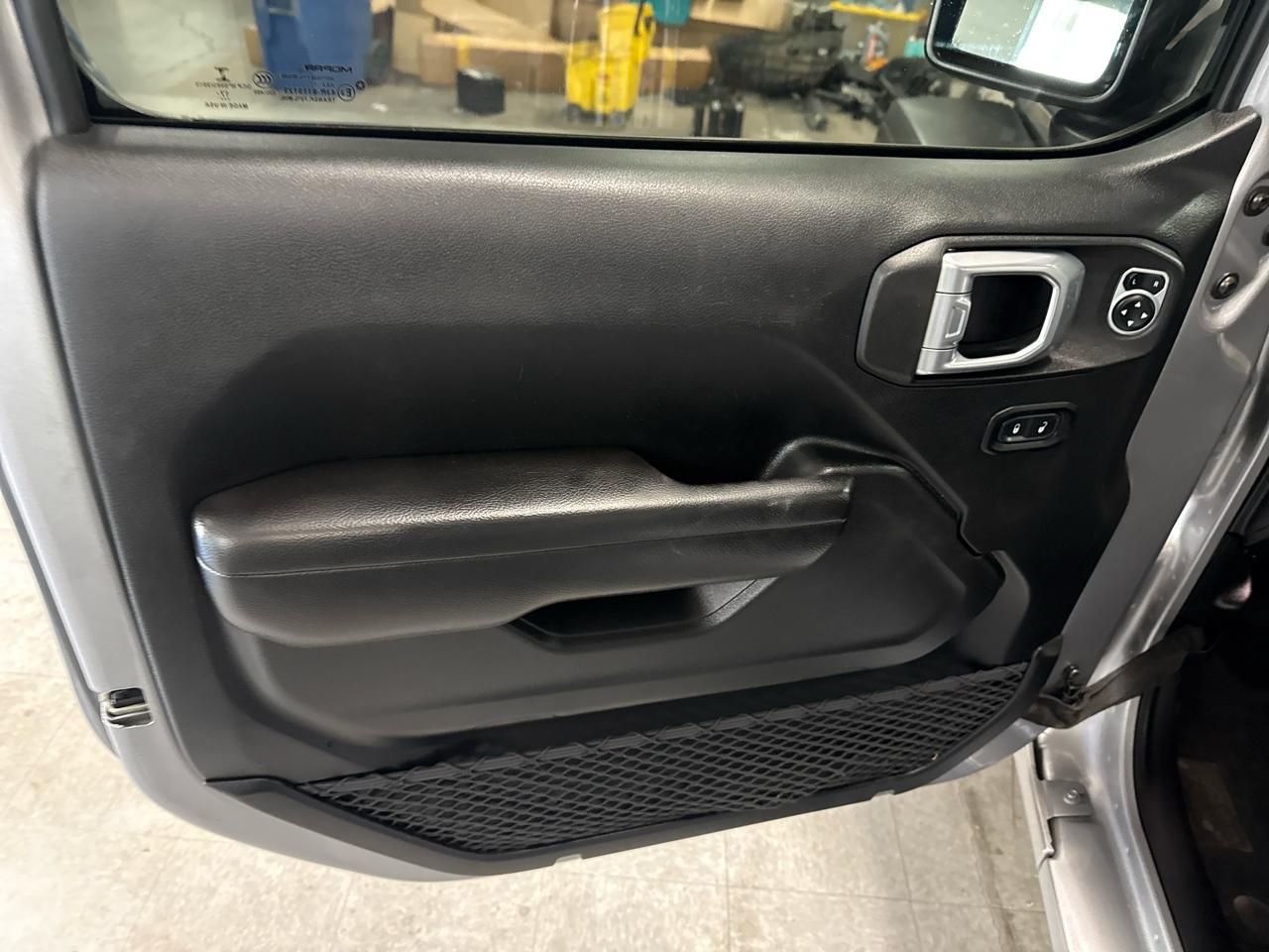 Jeep Wrangler Unlimited Sport 2018