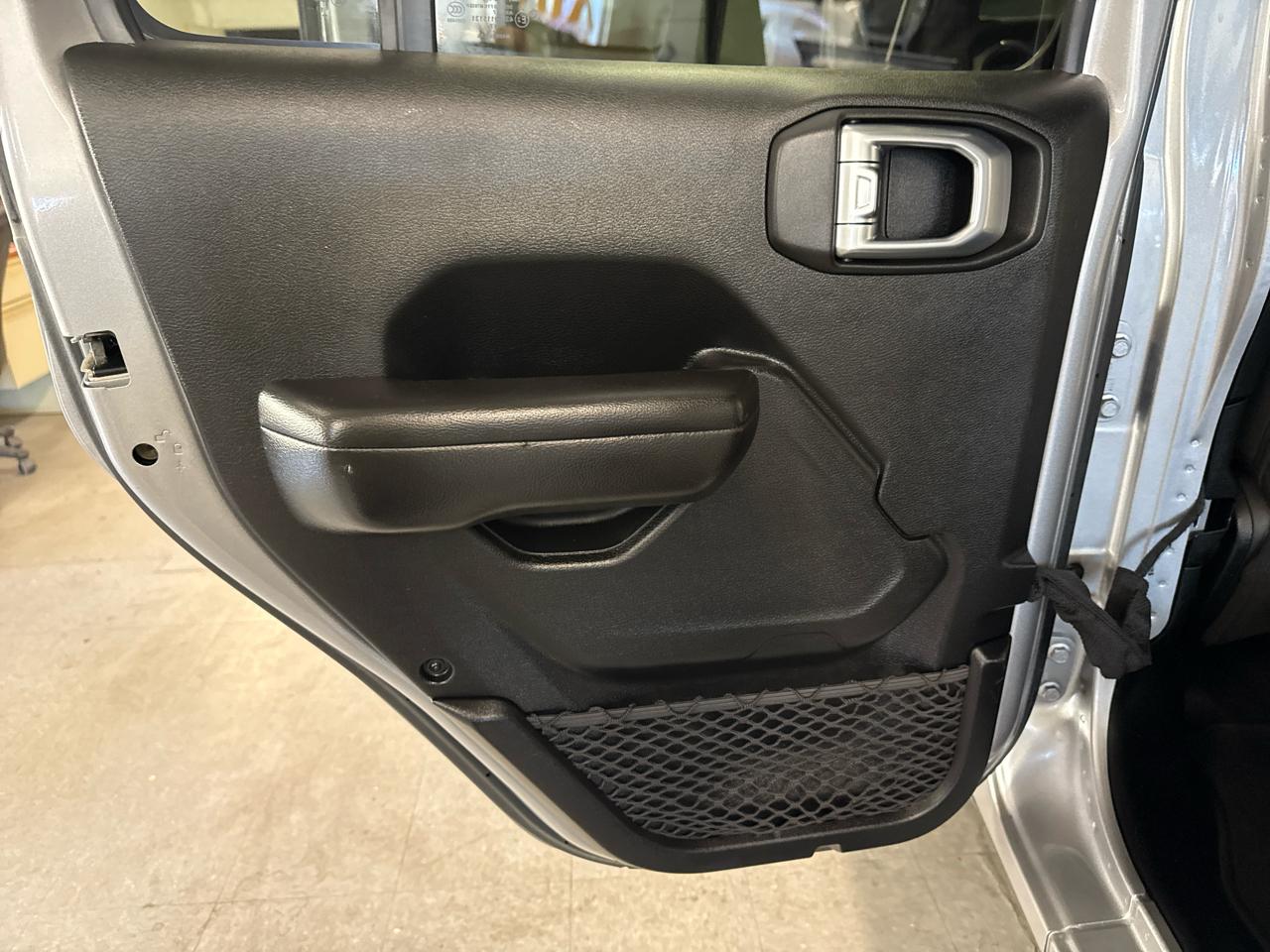 Jeep Wrangler Unlimited Sport 2018