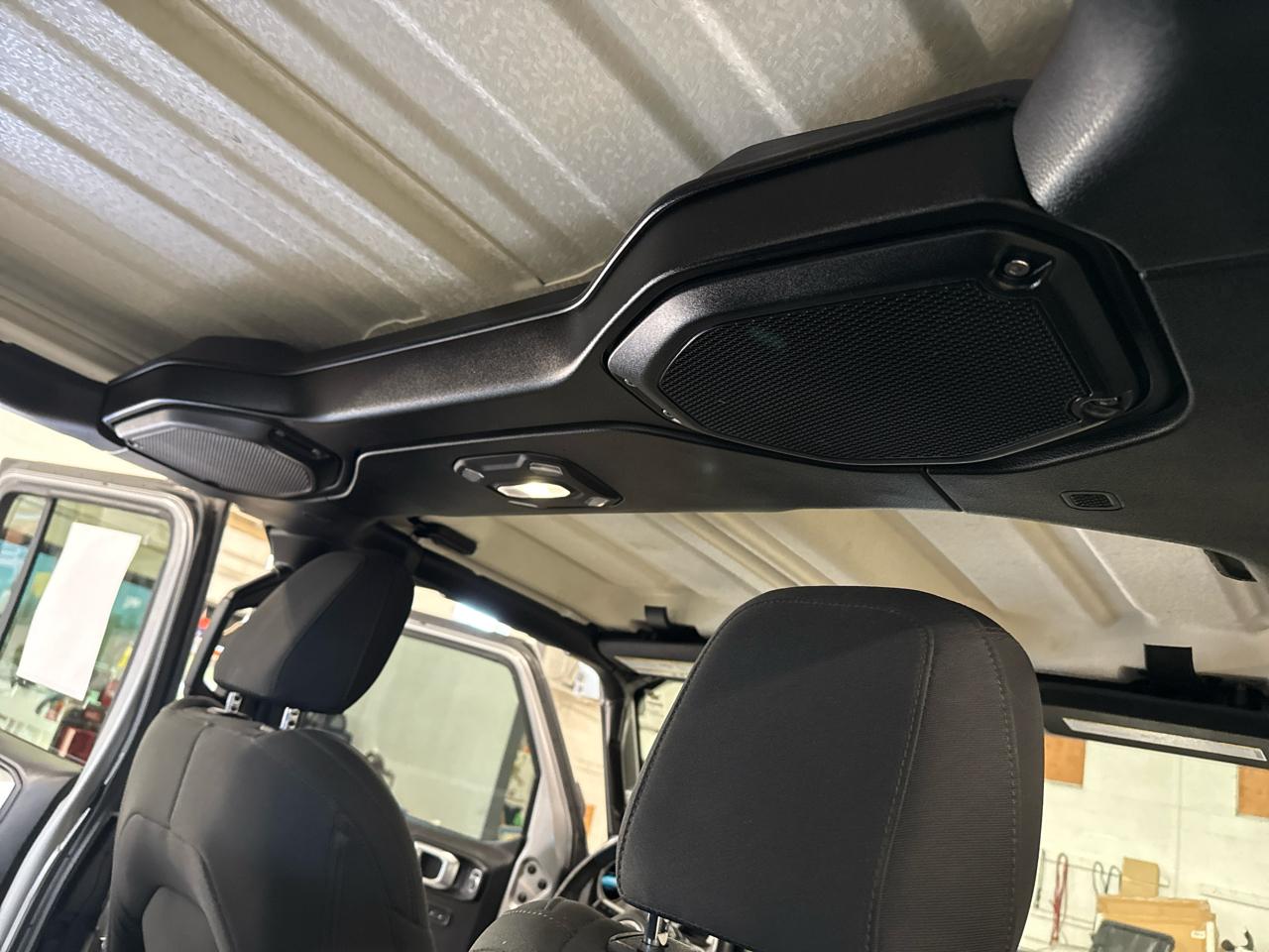 Jeep Wrangler Unlimited Sport 2018