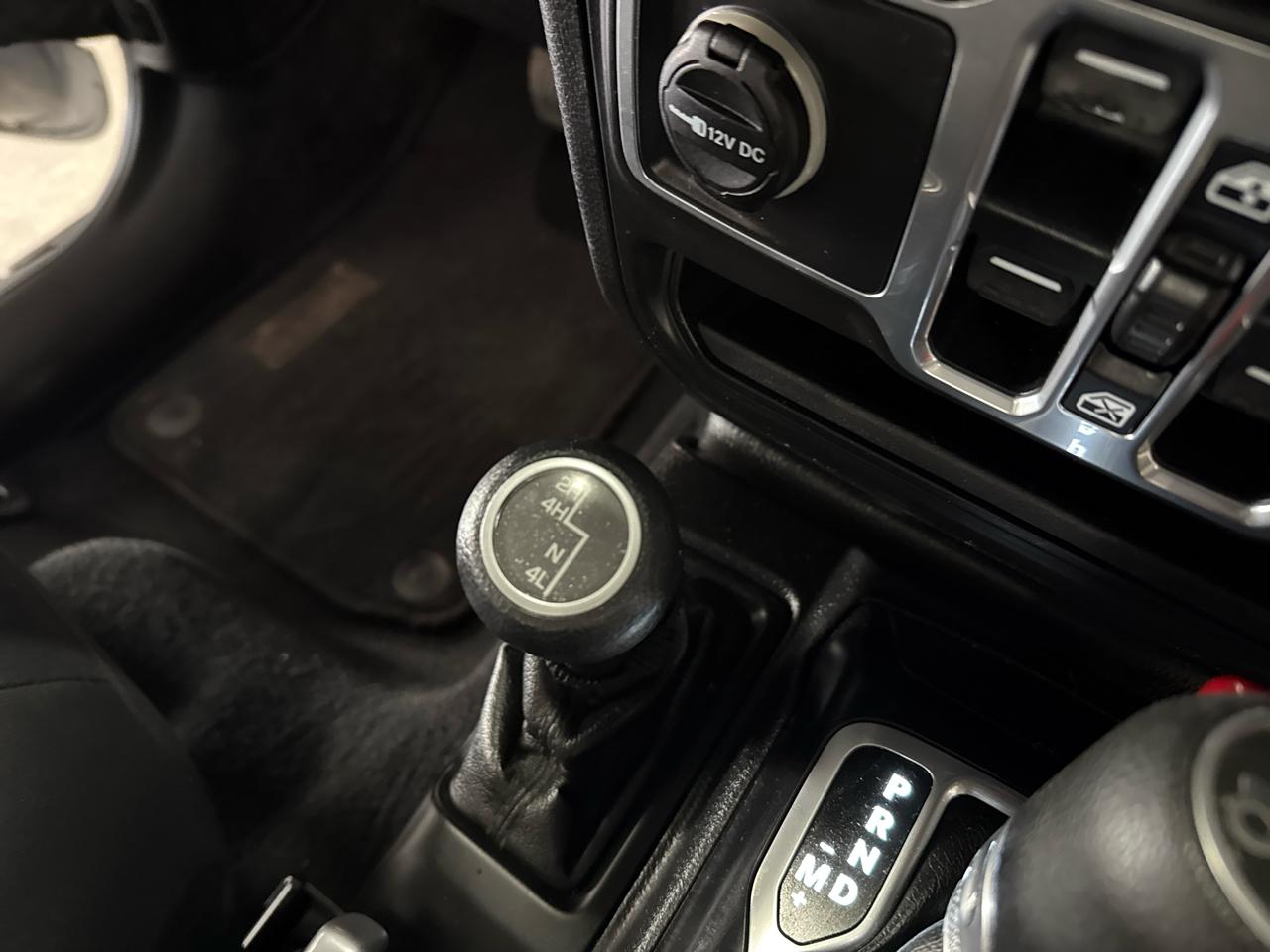 Jeep Wrangler Unlimited Sport 2018