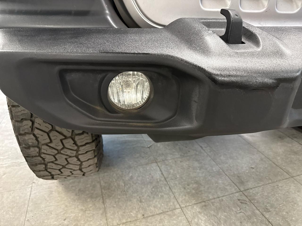 Jeep Wrangler Unlimited Sport 2018