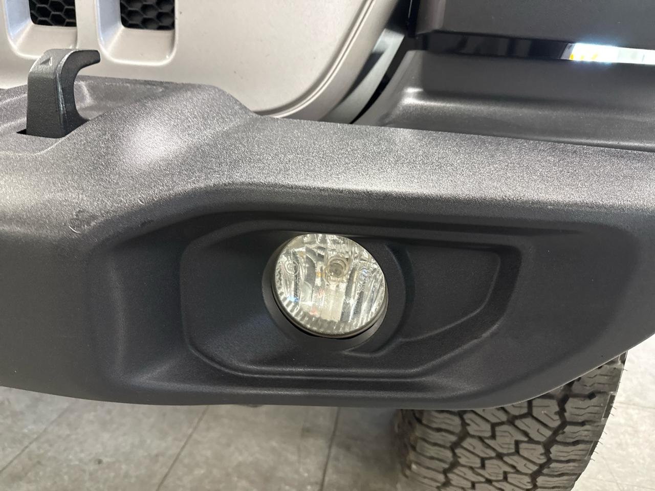 Jeep Wrangler Unlimited Sport 2018