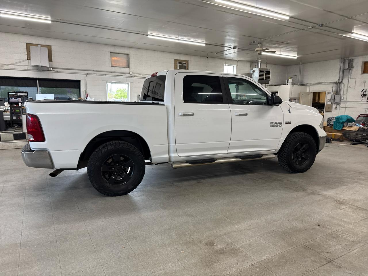 RAM 1500 SLT Crew Cab 4WD 2013