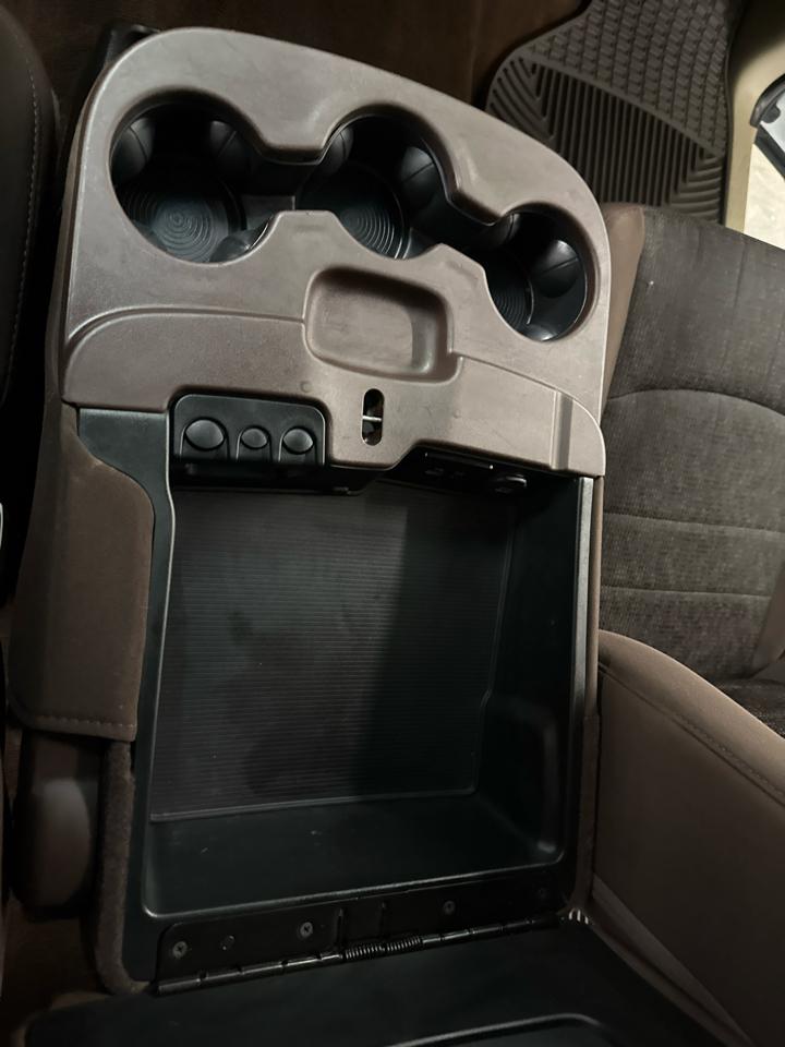 RAM 1500 SLT Crew Cab 4WD 2013