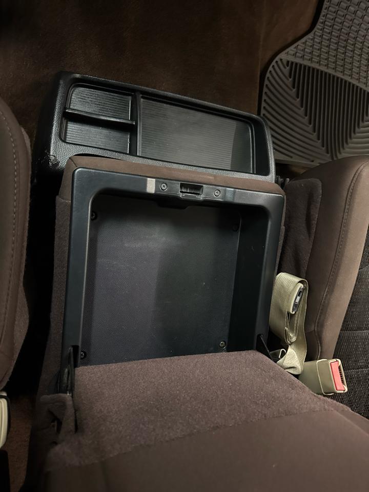 RAM 1500 SLT Crew Cab 4WD 2013