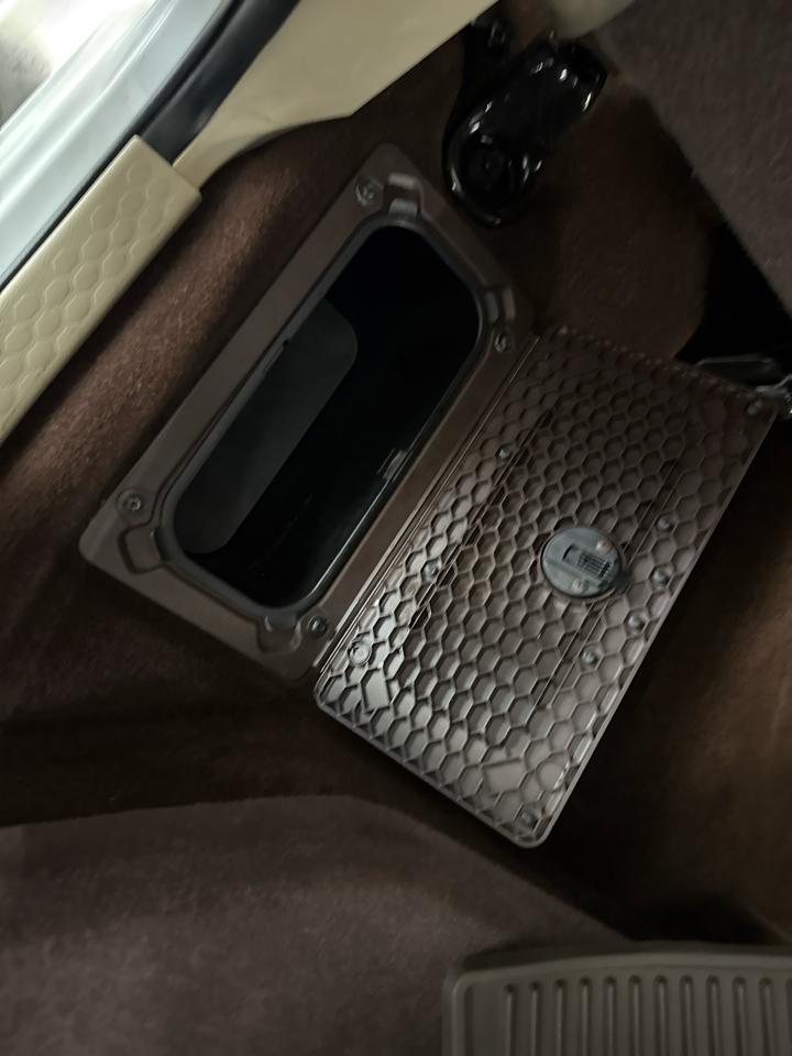 RAM 1500 SLT Crew Cab 4WD 2013